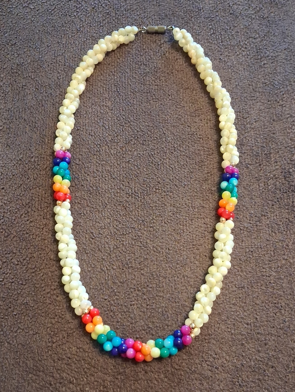 Awesome Vintage 80s Rainbow Pride Shell Necklace